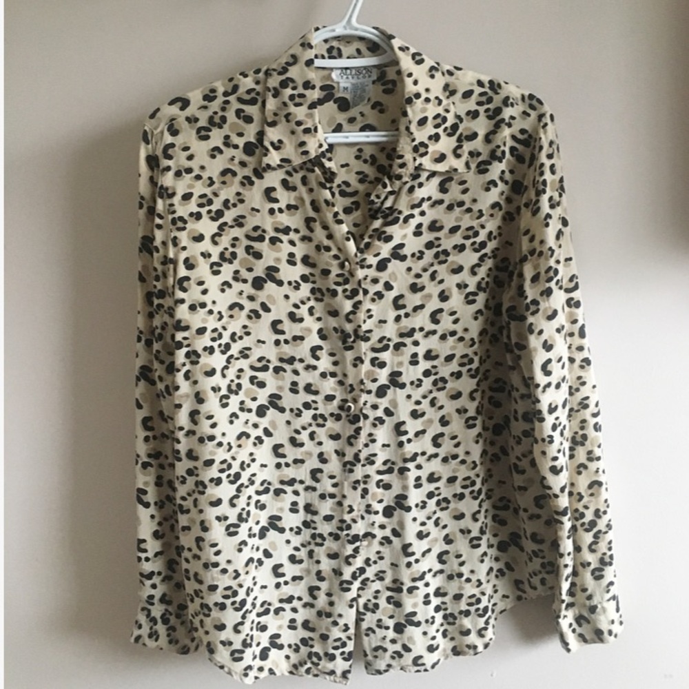 Cream Cheetah Print Top
